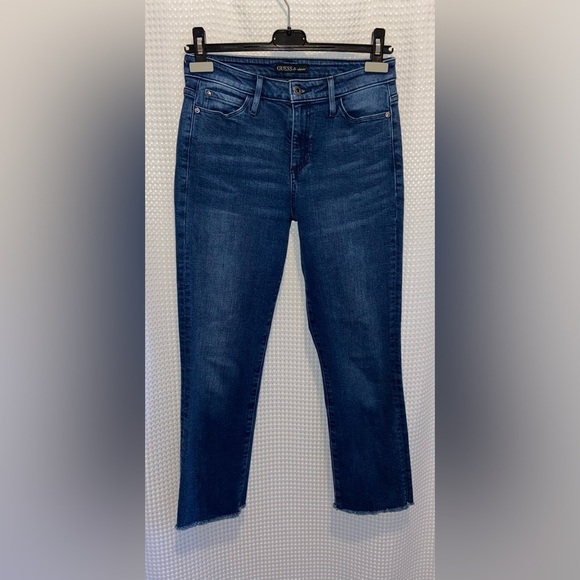Women’s GUESS high waisted stretchy skinny Jeans size 27 - Picture 1 of 14